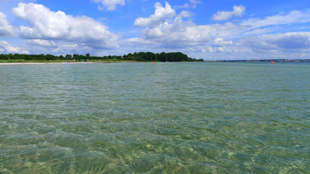 Seeblick II - Gemuetliche 60Qm - Ganzes Haus - 50M Zum Naturstrand - Mit Terrasse Und Grossem Garten Glücksburg Exterior foto